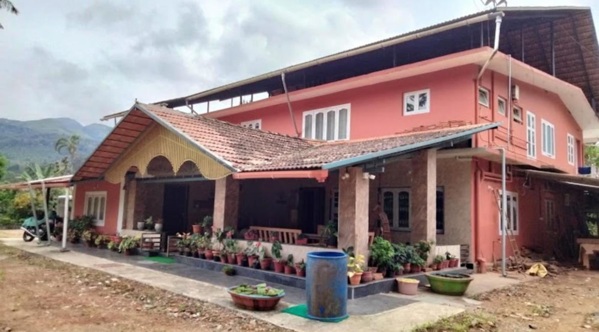 Coorg Naladi Holidays Kakkabe Eksteriør billede