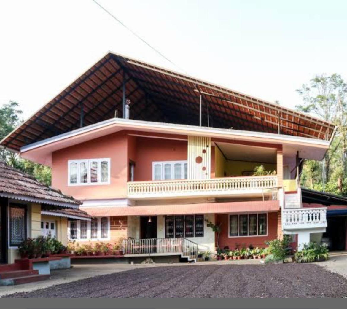 Coorg Naladi Holidays Kakkabe Eksteriør billede